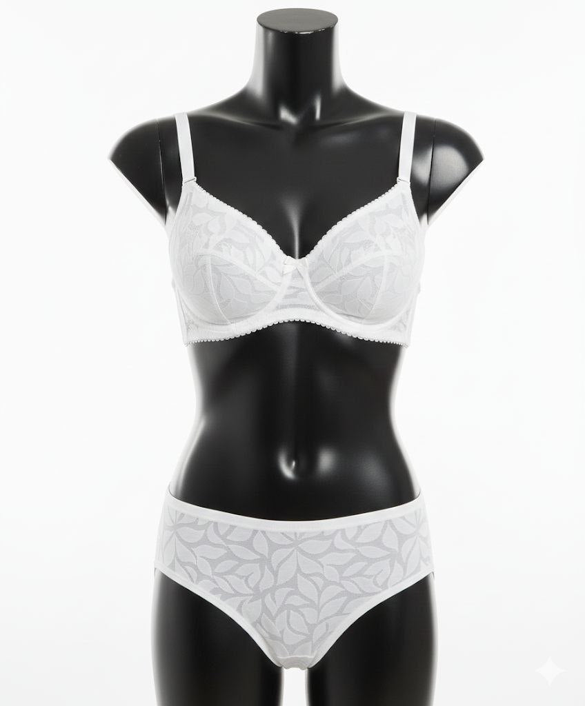#310 - Under-Wired Non-Padded Lace Lingerie Set