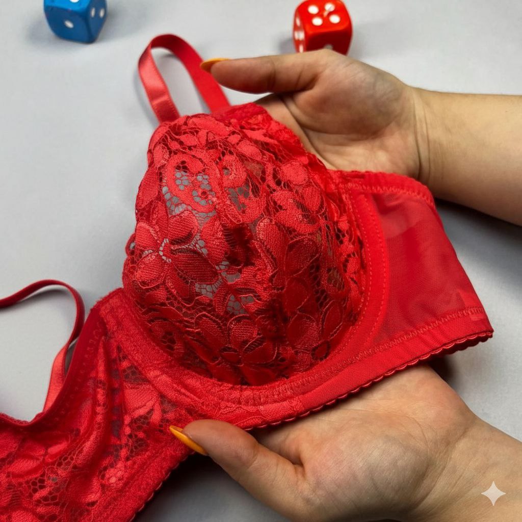 #219 - Strappy Floral Dentelle Lace Underwired Unlined Bra